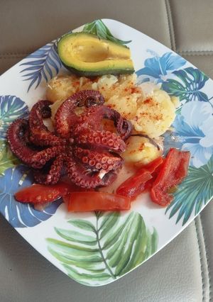 Una foto de Pulpo a la gallega a mi manera