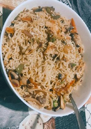 Φωτογραφία της συνταγής Noodles κοτόπουλο με λαχανικά
