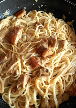 Foto principal de Spagueti con hongos