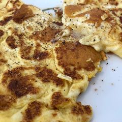 A picture of Snappy Cheese Omelette.