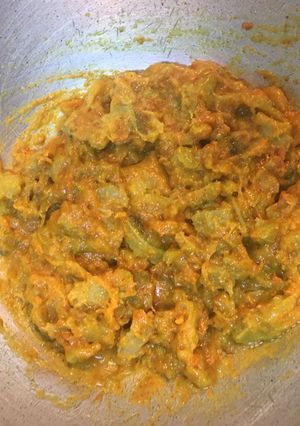 કારેલા નું શાક (Karela Shak Recipe in Gujarati) રેસીપી મુખ્ય ફોટો