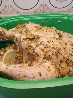 Una foto de Pollo macerado al microondas