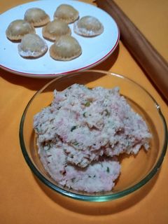 Una foto de Relleno para sorrentinos. Jamón, muzzarella, salsa blanca