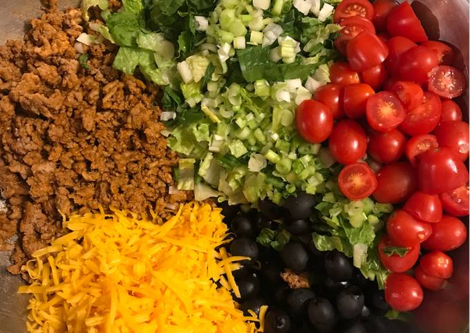 How to Prepare Homemade Taco Salad