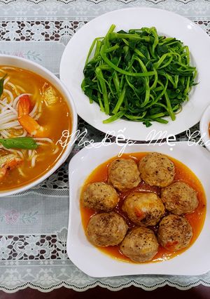 Hình của món Cơm nhà đơn giản mà ngon 204.