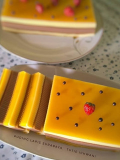 Foto resep Puding Lapis Surabaya
