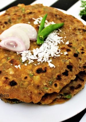 A picture of Onion Coconut Paratha.