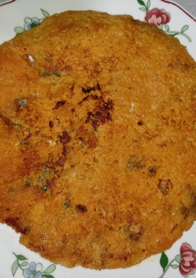 Una foto de Tortilla de zanahorias y cabrales