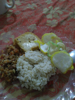 Foto resep Nasi Liwet Magic Com