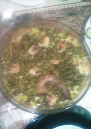 صورة لوصفة البازلا بالدجاج في الفرن