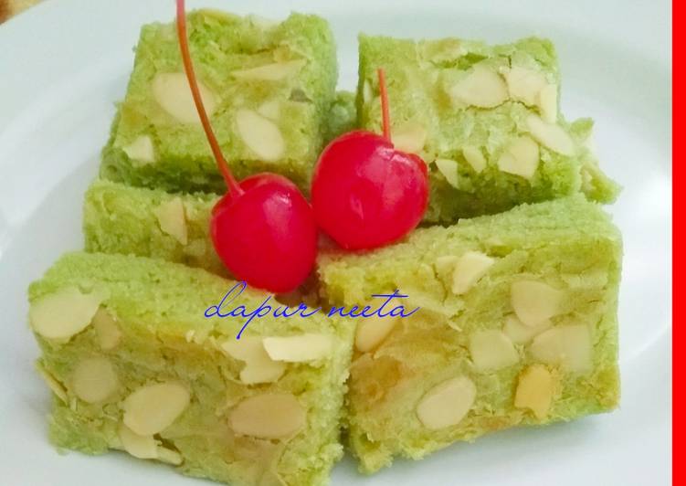 Almond matcha brownies#selasabisa#cookpadcommunity