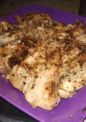 Una foto de Pollo a la barbacoa y limón
