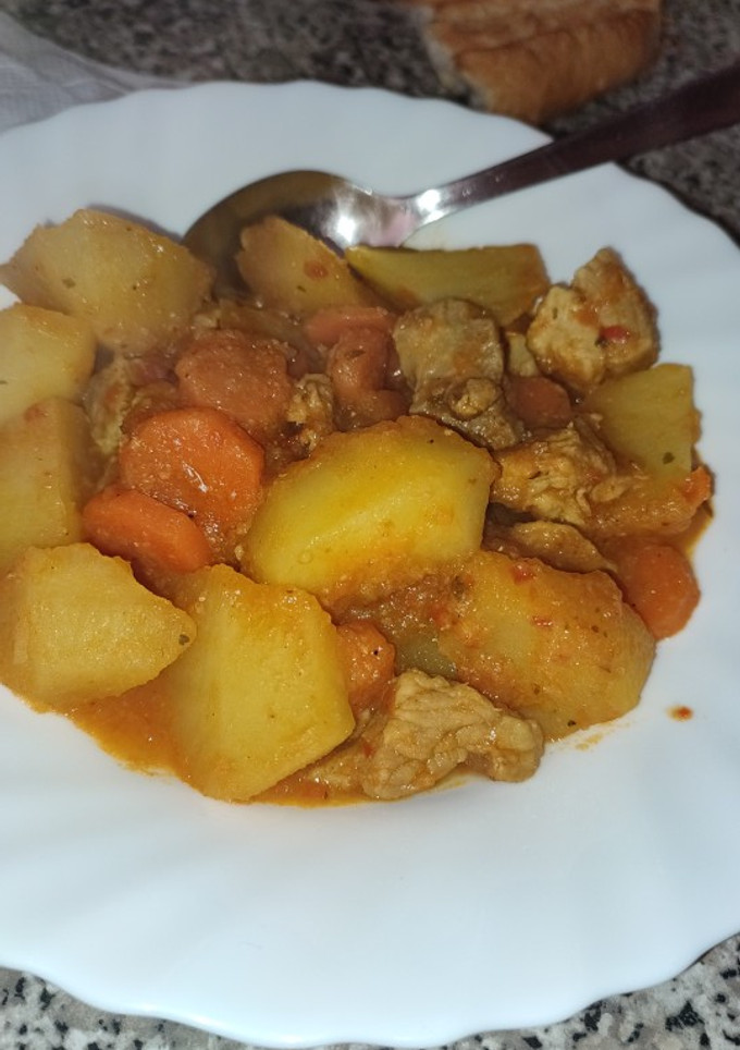 Una foto de Estofado de patata y cerdo
