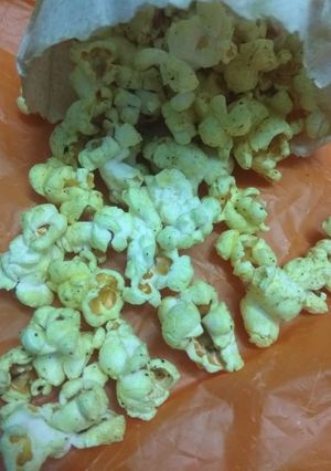 A picture of Butter masala popcorn.