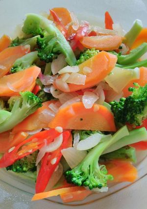 Foto resep Cah Brokoli dan Wortel