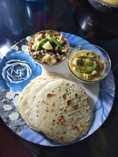 কুলচা (kulcha recipe in Bengali) রেসিপির প্রধান ছবি