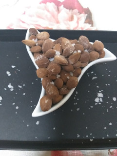 Una foto de Almendras saladas