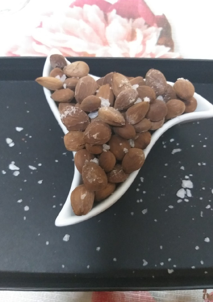 Una foto de Almendras saladas