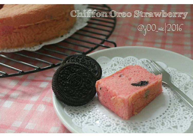 Langkah Mudah untuk Membuat chiffon oreo strawberry yang enak
