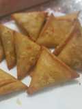 Qeeme ke samose