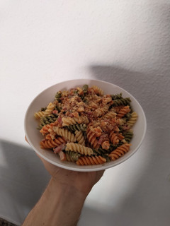 Una foto de Pasta con Gorgonzola, nueces y bacon