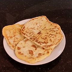 A picture of Garlic Black Pepper and Cheese Flatbread.