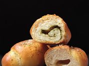 Gambar salt bread garlic