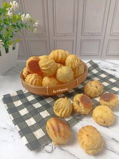 Foto resep Kue Soes Kering Isi Coklat #497