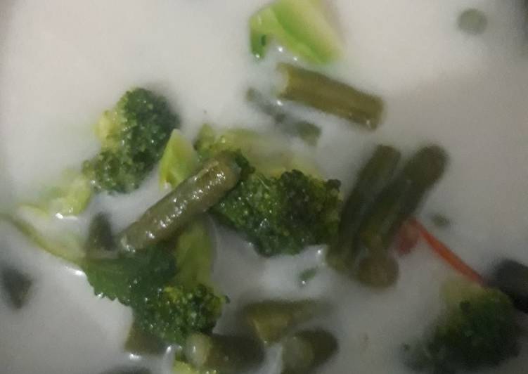 Lodeh brokoli kacang panjang