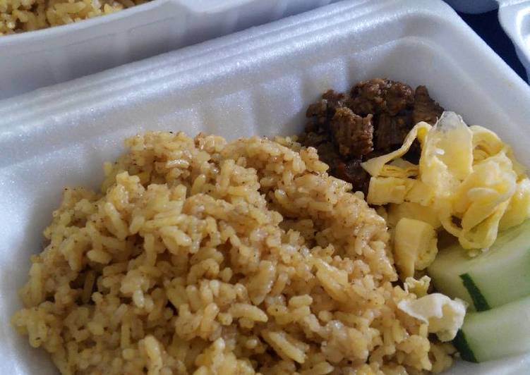 Cara Gampang Menyiapkan Nasi Kebuli Daging Sapi Magig com ala Dapoer OZNON #kita berbagi yang Bikin Ngiler