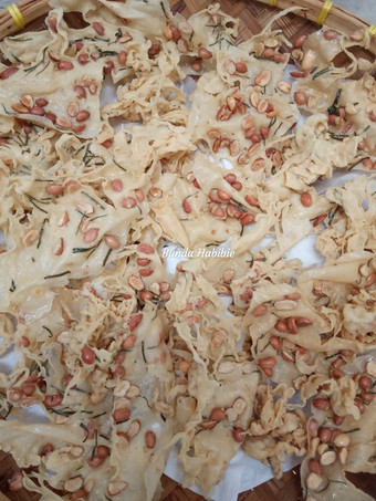 Cara Membuat Peyek Kacang Tanah Tanpa Telur Ekonomis