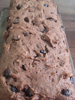 Una foto de Budín de banana y chocolate sin tacc
