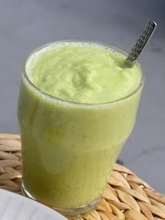 Foto de Batido Smoothie de Banana e Abacate