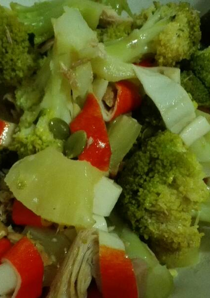 Una foto de Ensalada de brócoli
