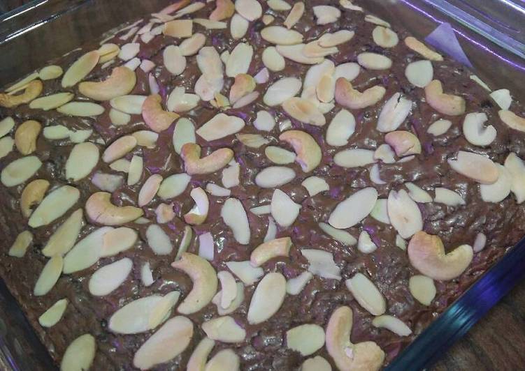 Chewy Shiny Brownies Panggang🍫🍫🍫🍫