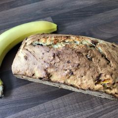 A picture of Banana 🍌 bread/cake.