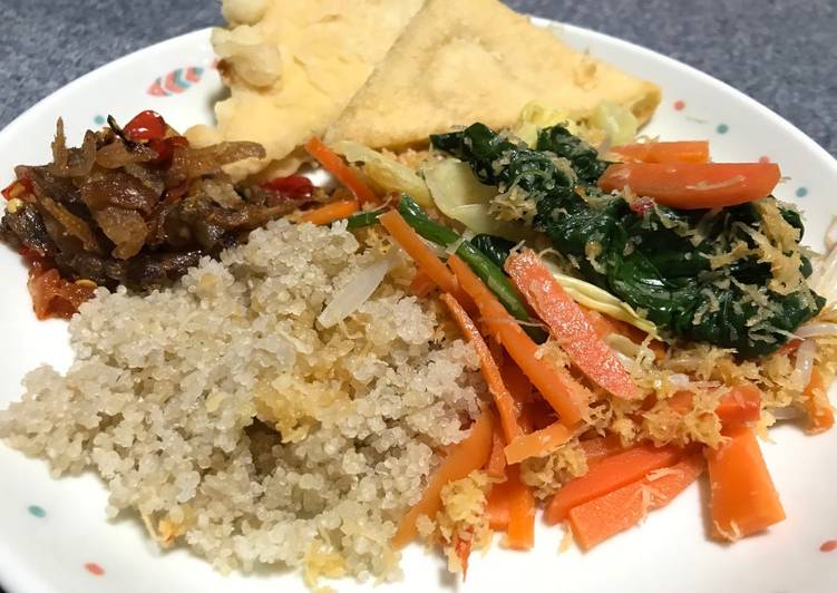 Recipe of Ultimate Nasi tiwul (Komplit) #SelasaBisa