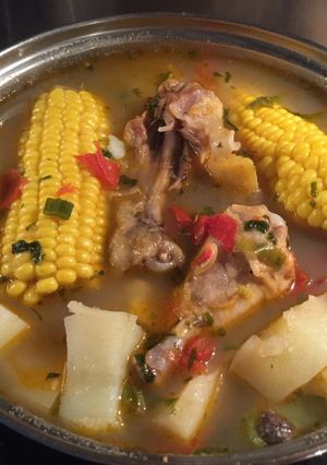 A picture of Sancocho de gallina ~ Colombian soup.
