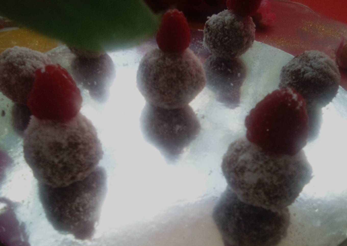 Coconut ball's with berry