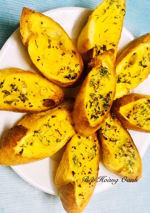 Hình của món Bánh Mì Nướng Bơ Tỏi.