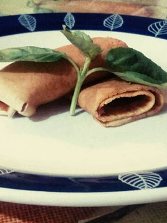 Una foto de Panqueques rellenos con manjar o le que más te guste