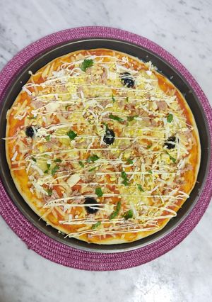 صورة لوصفة بيتزا بعجينة المايونيز 🍕🍕