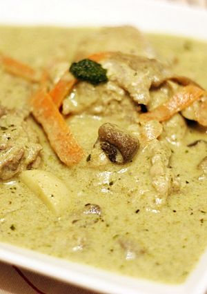 餐廳菜自己做 - 泰式綠咖哩 Thai Green Curry 的食譜成品照片