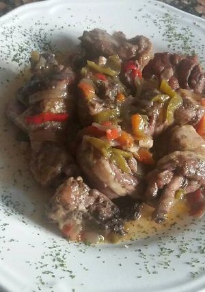 Foto principal de Pollo con pimientos al vino tinto