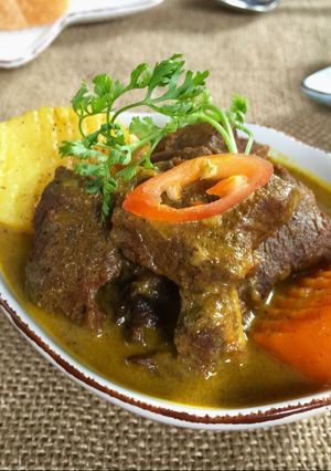 Hình của món Cà ri bò.