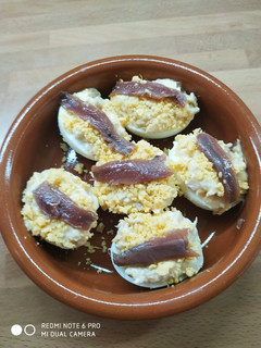 Una foto de Huevos rellenos