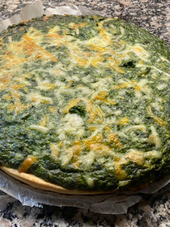 Una foto de Quiche de espinacas a los cuatro quesos