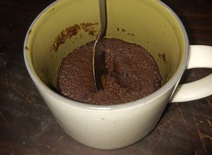 Una foto de Queque de chocolate en taza
