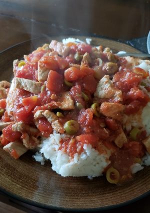 A picture of Pork & Olives.