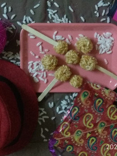 મમરા ના લાડુ (Mamara Ladoo Recipe In Gujarati) રેસીપી મુખ્ય ફોટો